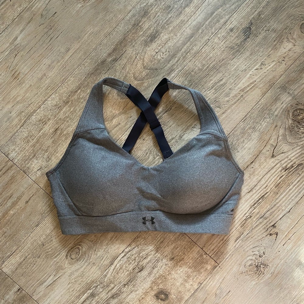 Under Armour Padded Sports Bra Size M
